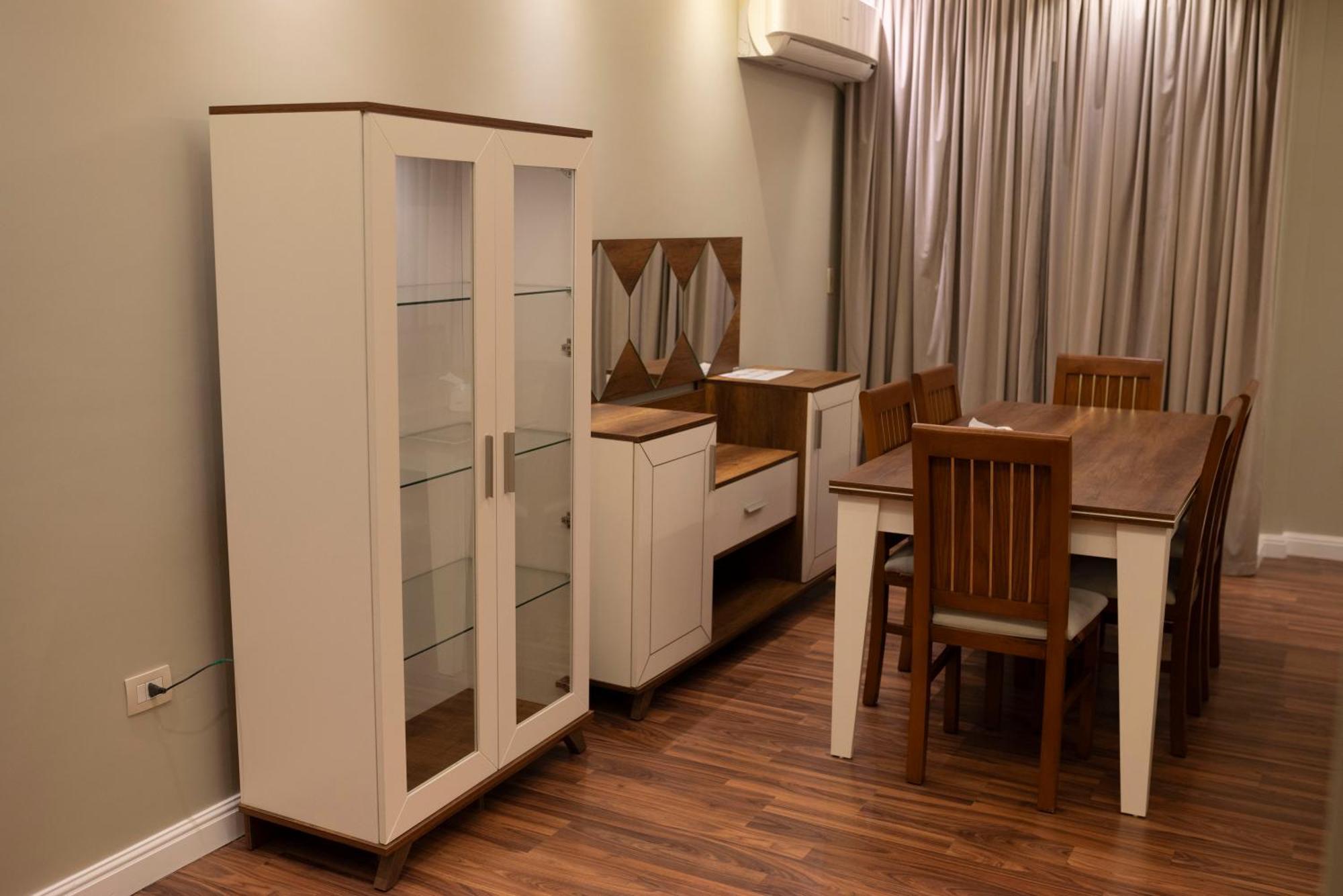 Munir's Apartment