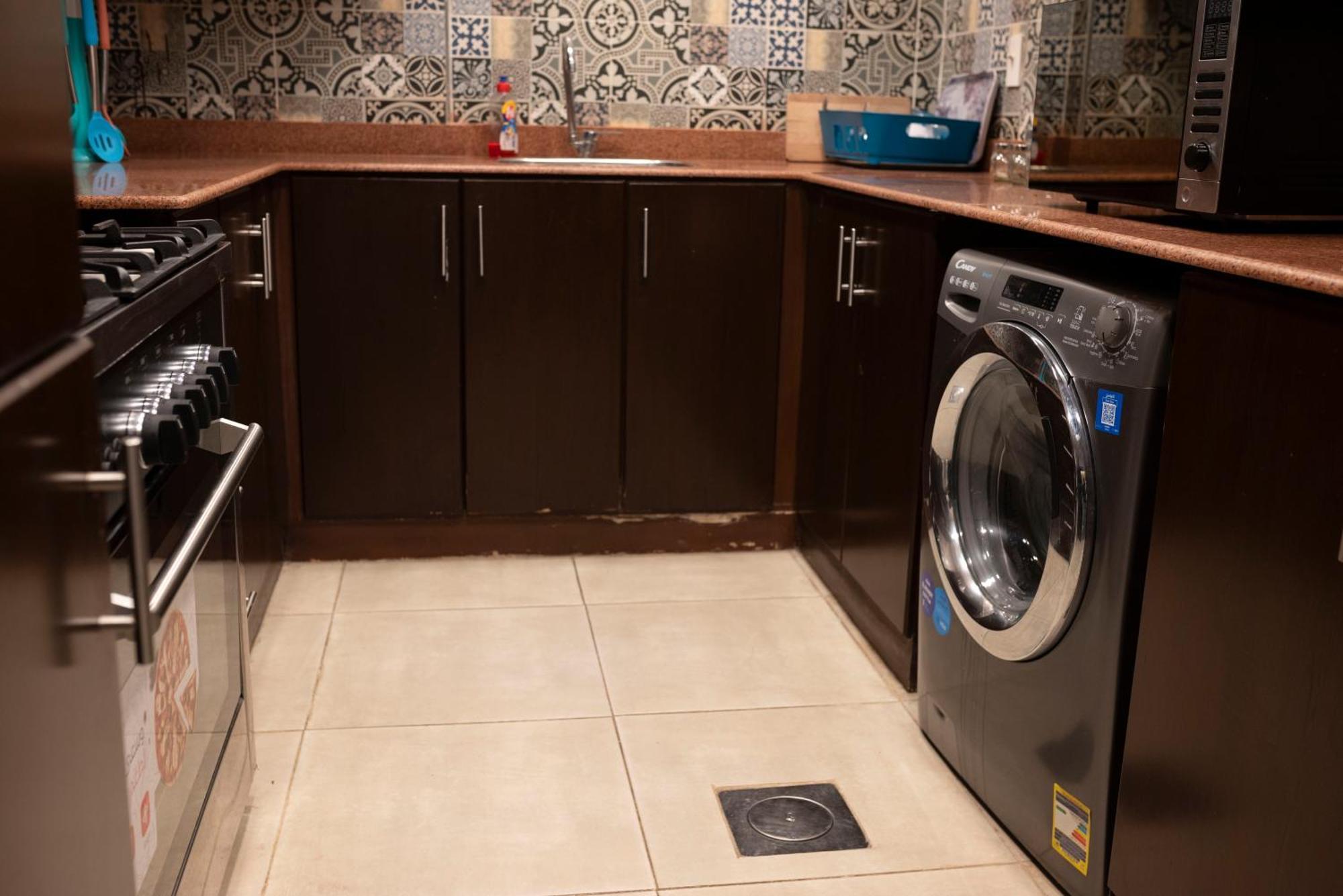 Munir's Apartment
