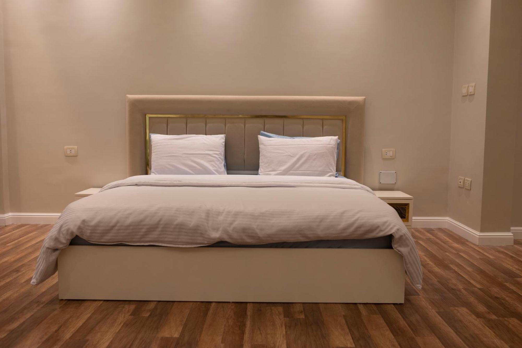 Munir's Apartment *