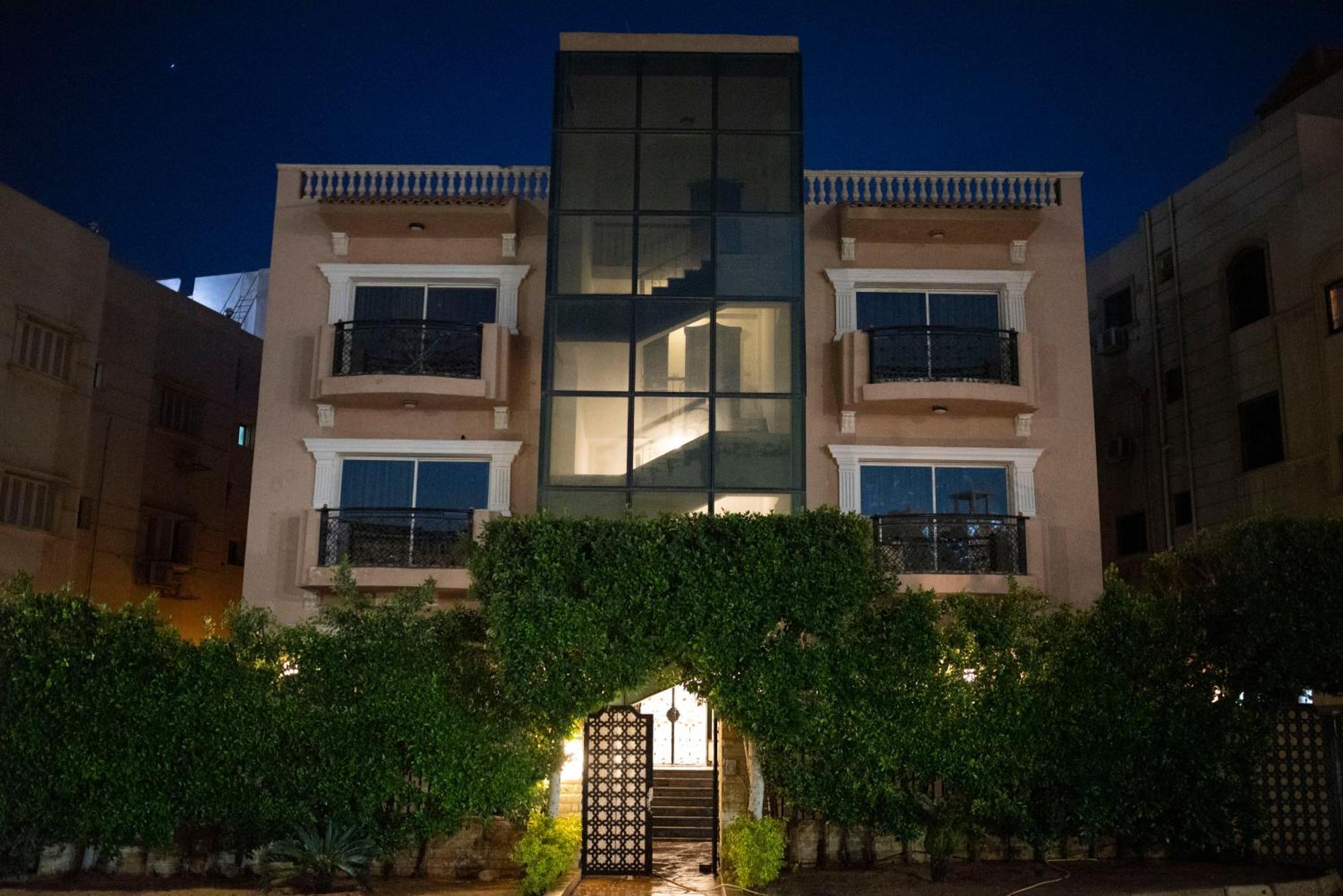 Apartment Munir's
